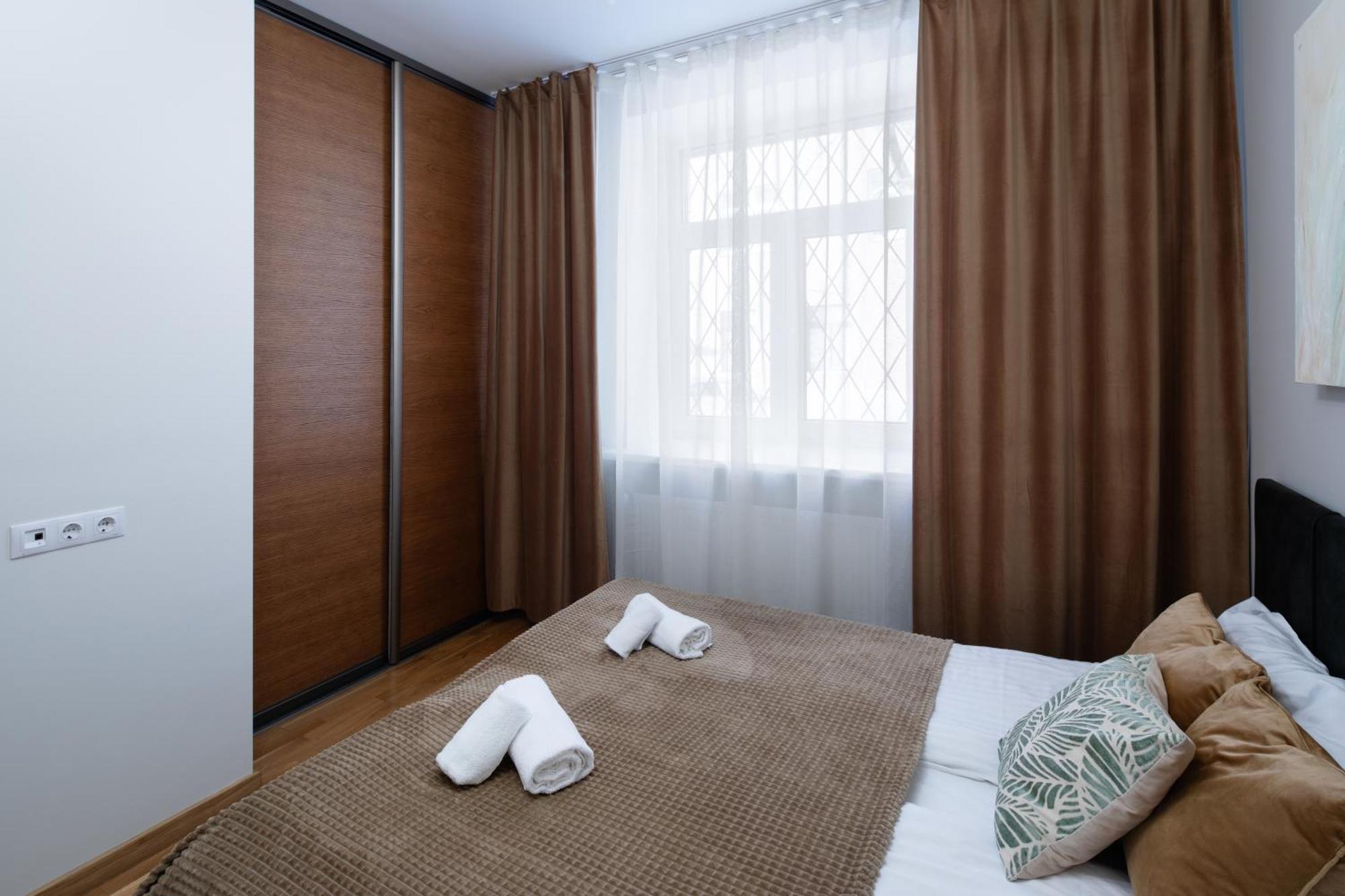 Riga Embassy Center Apartment With Parking Exterior foto